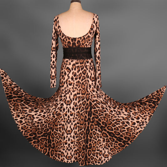 Latin Dance Dresses Women's Performance Spandex Ruffles Long Sleeve Dress / Modern Dance / Ballroom Dance